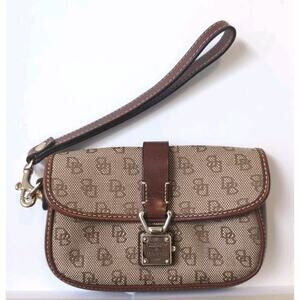 Dooney & Bourke Brown Logo Fabric DB Clutch Wallet Small Wristlet